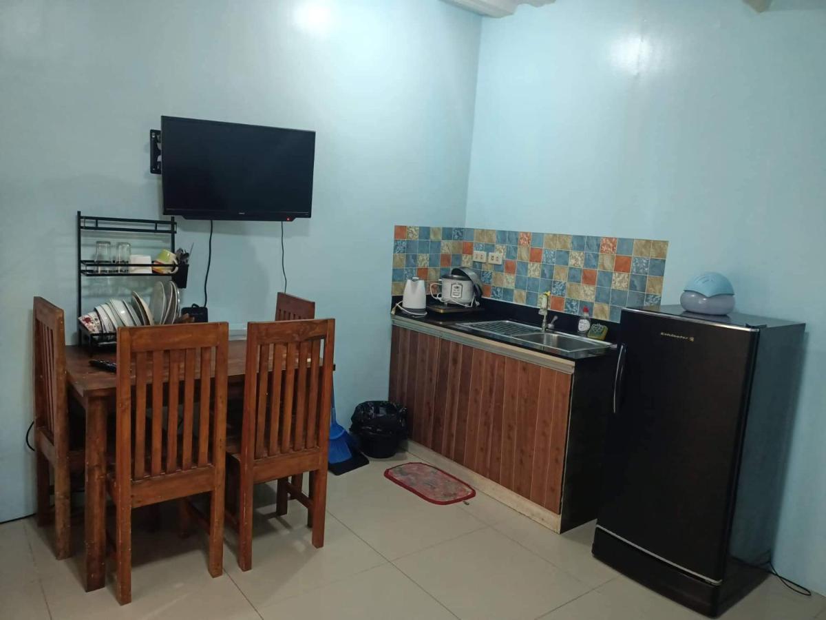 Kassel Residence Mhavic Family Room Good For 5Guest Манила Екстериор снимка