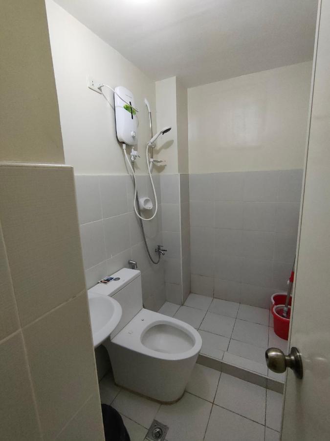 Kassel Residence Mhavic Family Room Good For 5Guest Манила Екстериор снимка