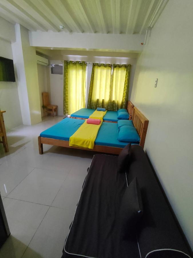 Kassel Residence Mhavic Family Room Good For 5Guest Манила Екстериор снимка
